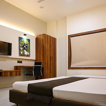 The Kedar Resort Mathura Exterior foto
