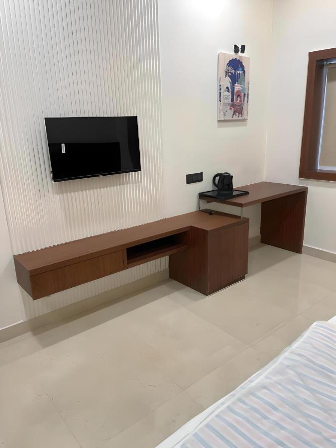 The Kedar Resort Mathura Exterior foto