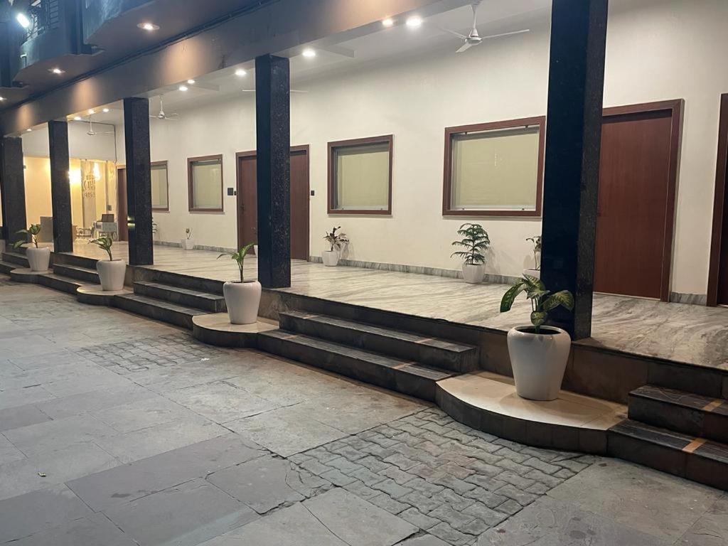 The Kedar Resort Mathura Exterior foto