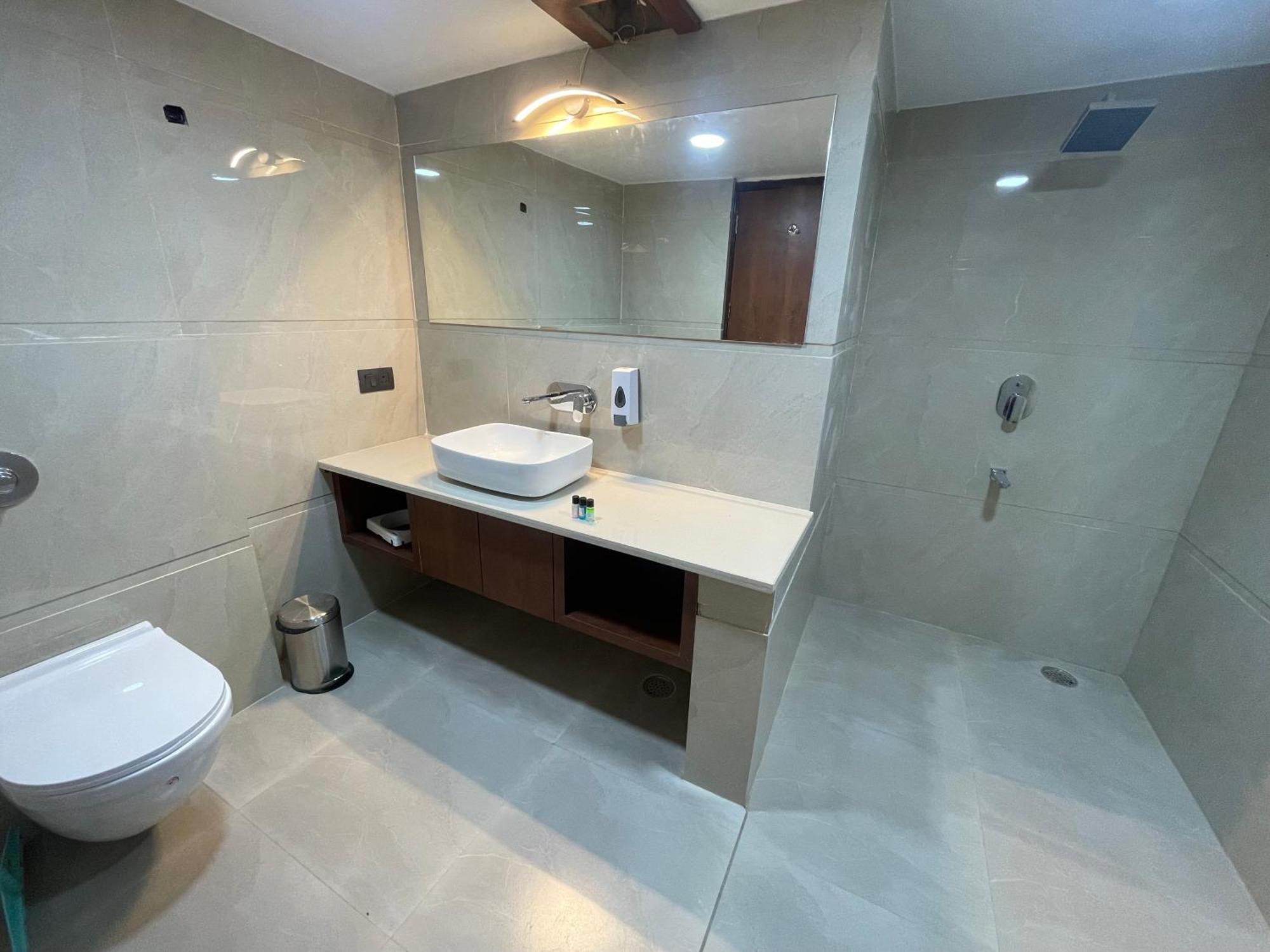 The Kedar Resort Mathura Exterior foto