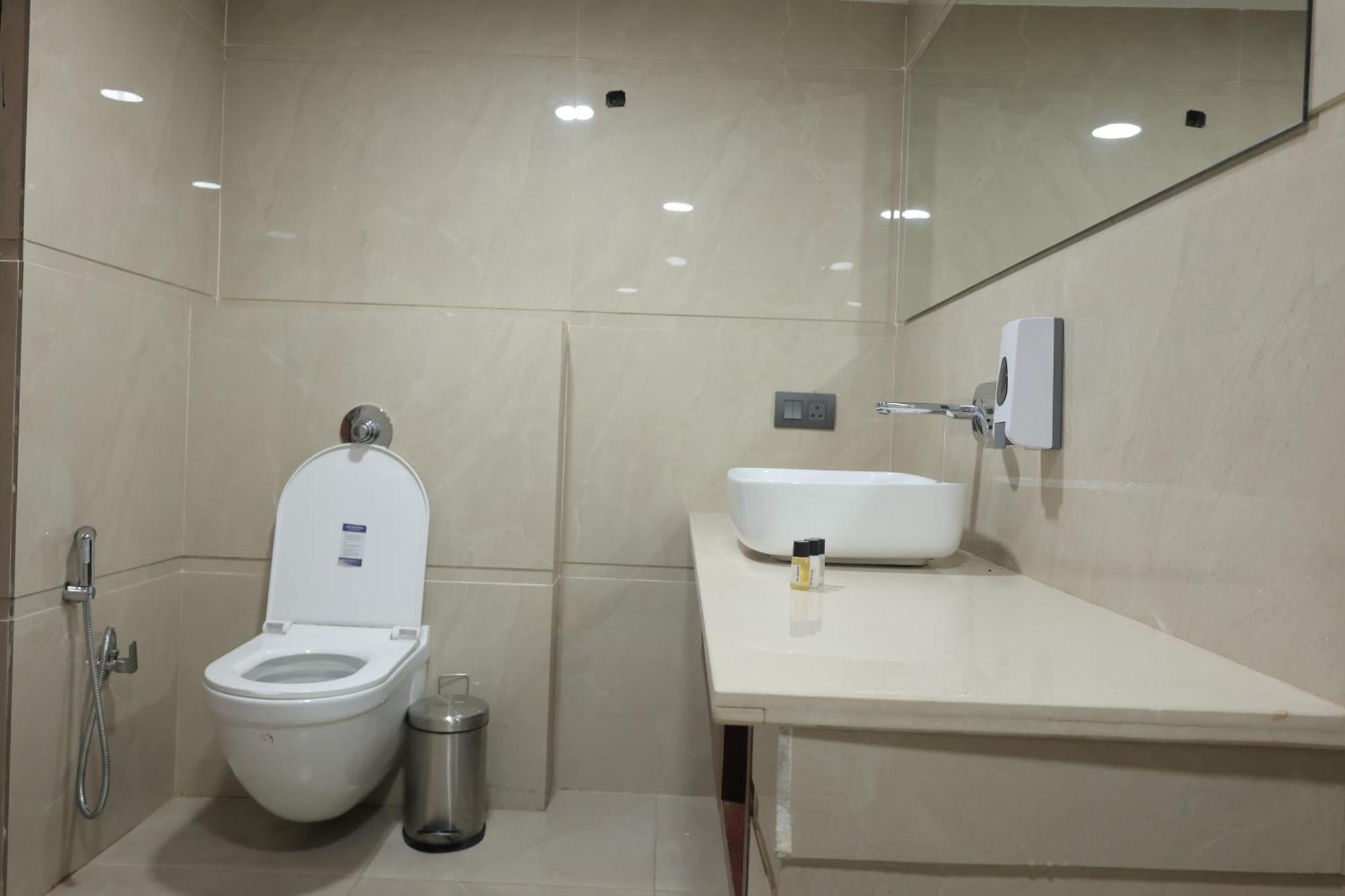 The Kedar Resort Mathura Exterior foto