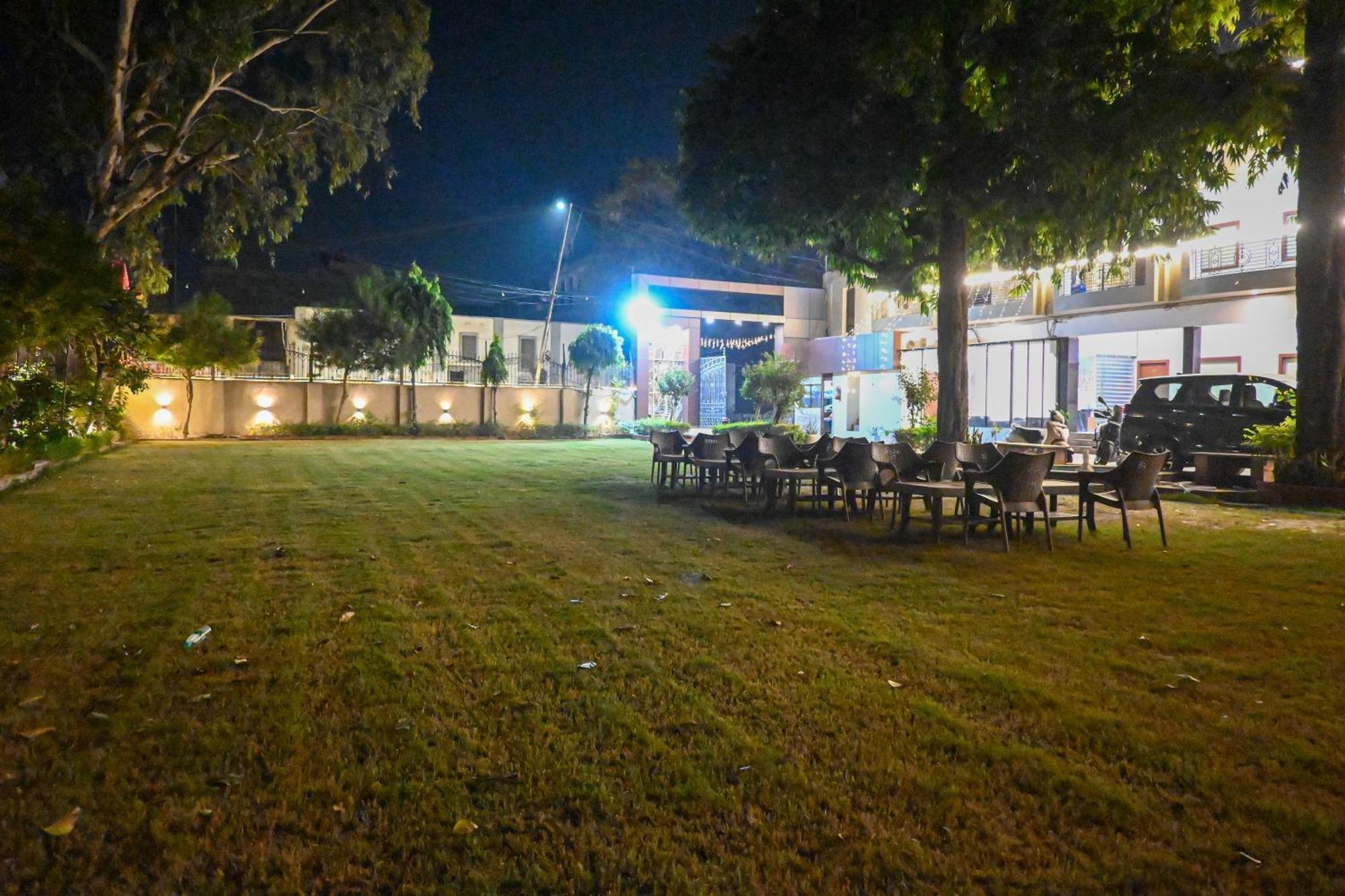 The Kedar Resort Mathura Exterior foto