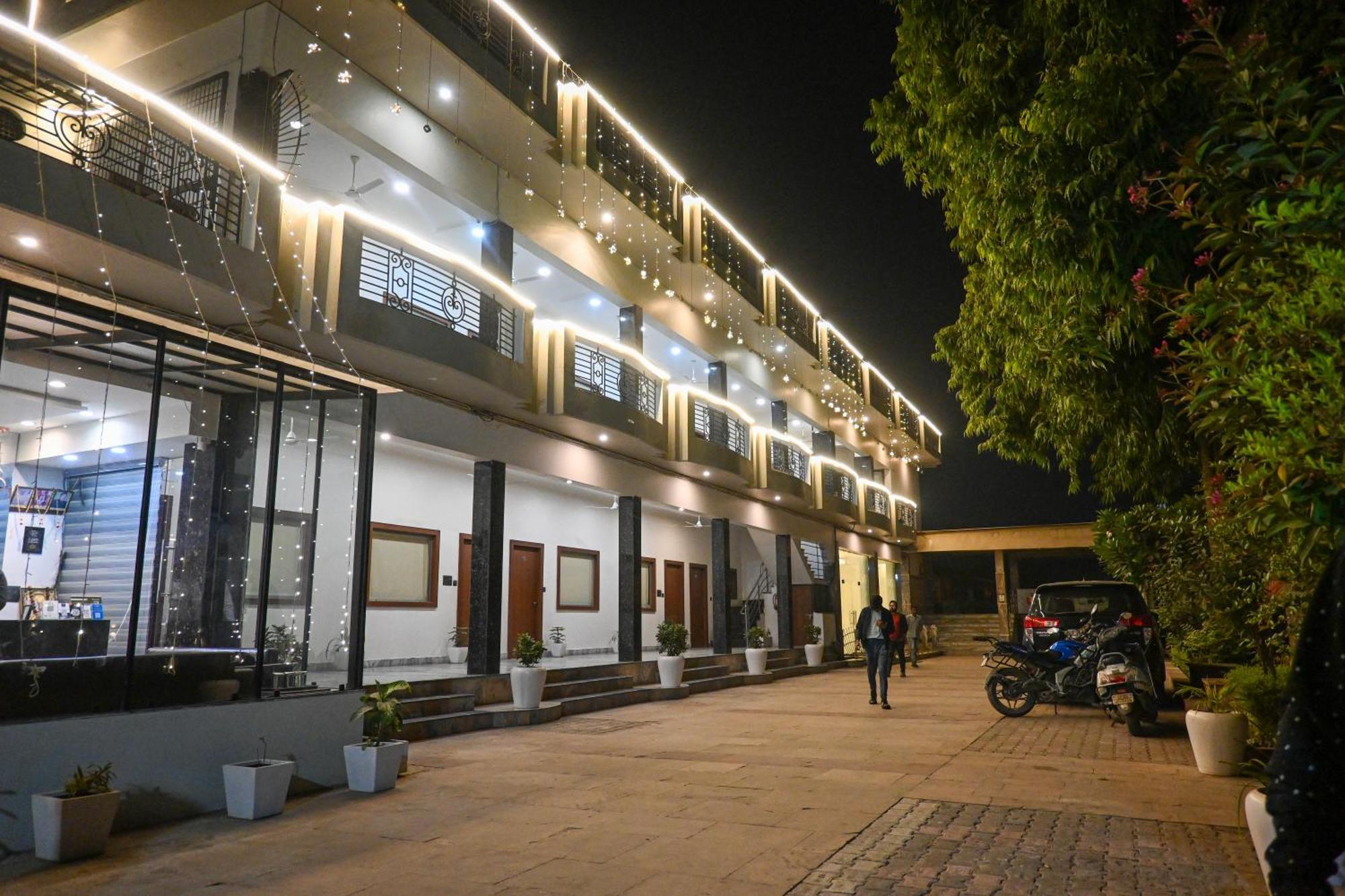 The Kedar Resort Mathura Exterior foto