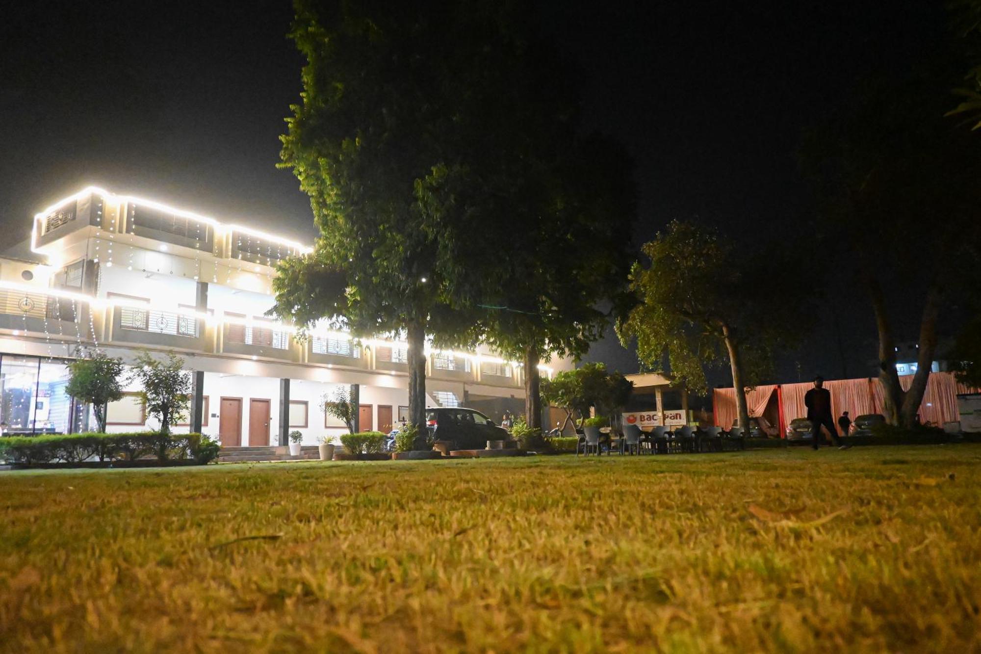 The Kedar Resort Mathura Exterior foto